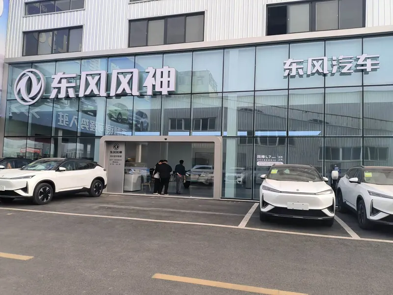 Wholesale pre-owned vehicle sourcing through brand and dealer channels
